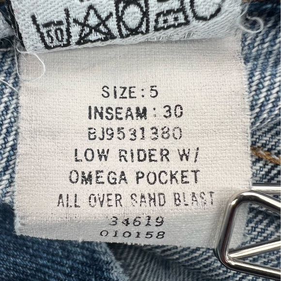 Calvin Klein Low Rider With Omega Pocket Button Fly Jeans Size 5 Women’s - Picture 4 of 7
